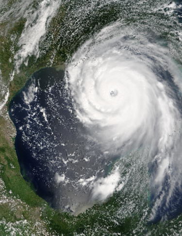 Hurricane Katrina approaching the Gulf Coast (NASA/EOS)